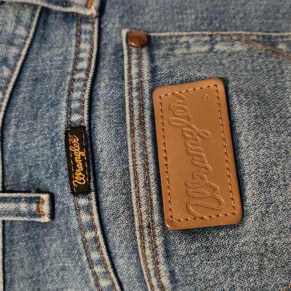 Vintage wrangler jeans distressed straight leg 33 x 32 - Picture 9 of 11